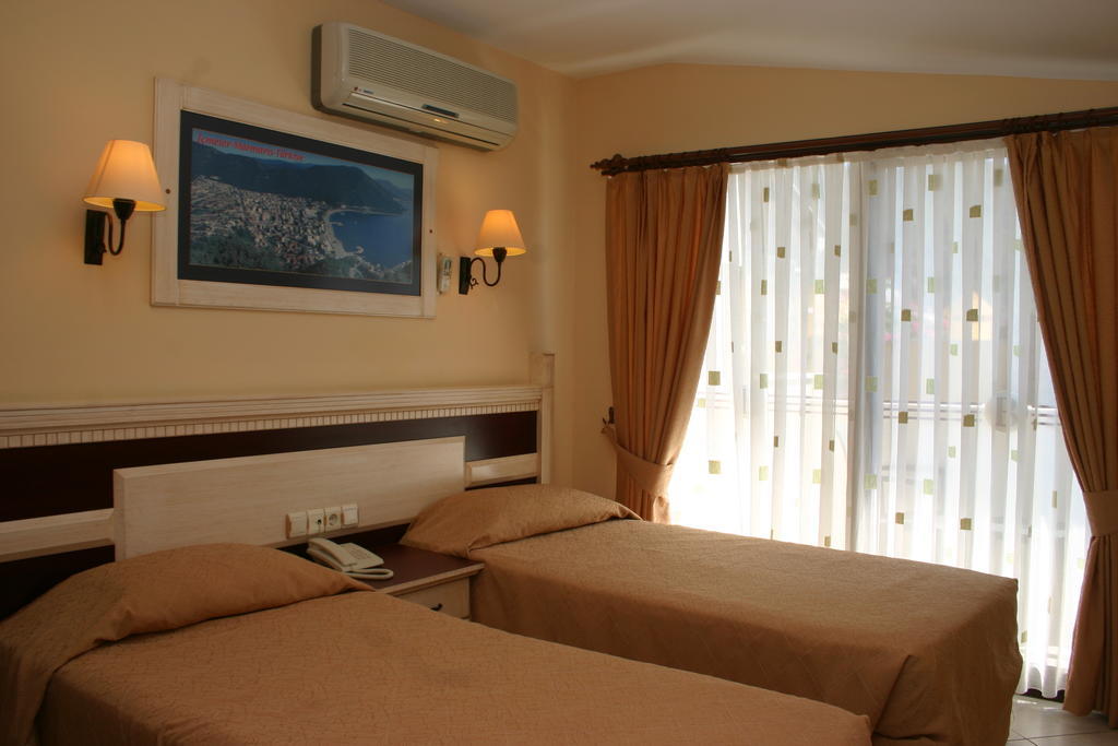 Bonjour Hotel Marmaris Bilik gambar