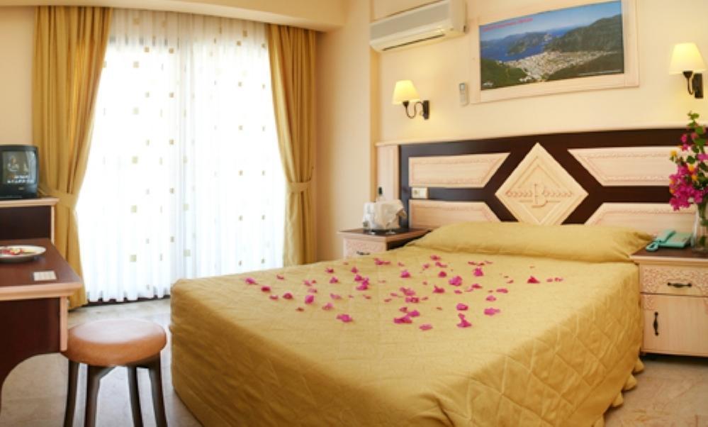 Bonjour Hotel Marmaris Luaran gambar